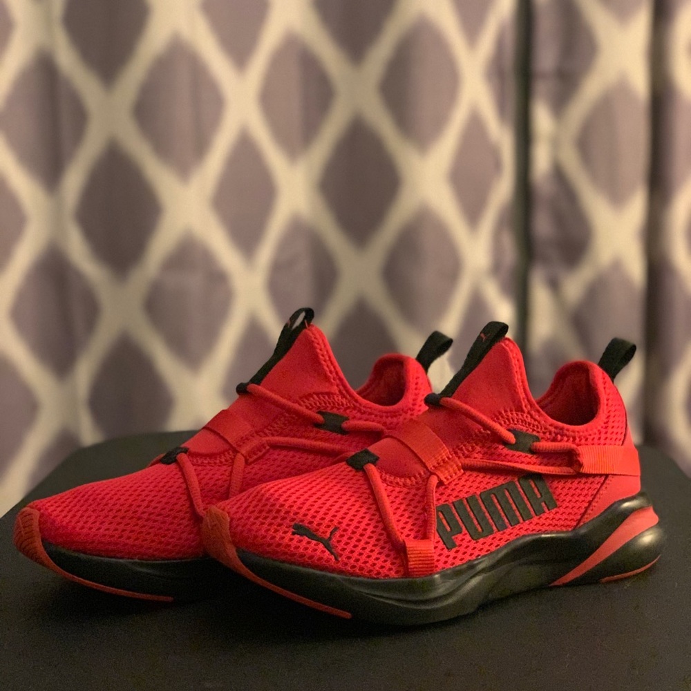 Puma Red Softride Rift